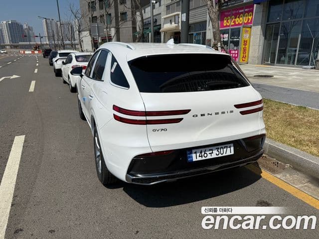 Genesis GV70, 2025 2
