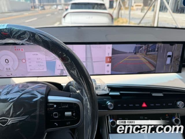 Genesis GV70, 2025 7