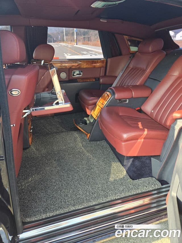 Rolls-Royce 팬텀 6.7 EWB V12, 2008 6