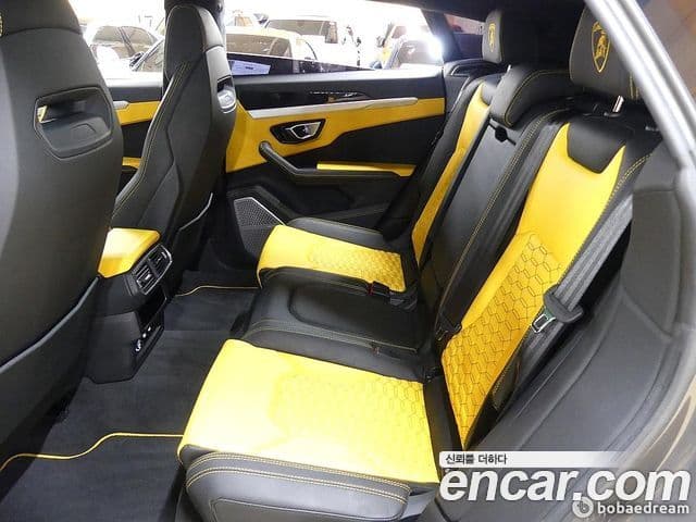 Lamborghini Urus 4.0 V8, 2021 11