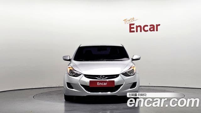 Hyundai Avante MD M16 GDI Deluxe, 2012 3