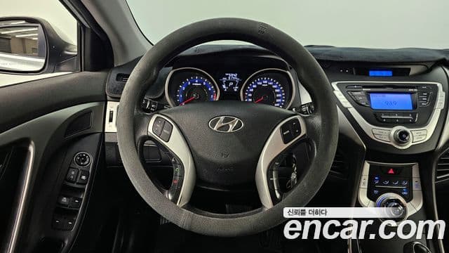 Hyundai Avante MD M16 GDI Deluxe, 2012 13