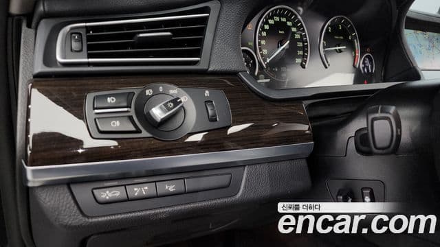 BMW 7시리즈 (F01), 2011 14