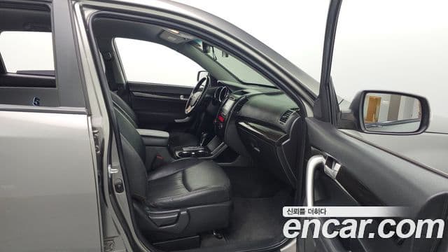 Kia Sorento R топовая версия, 2011 11