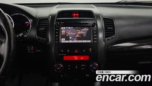 Kia Sorento R топовая версия, 2011 14