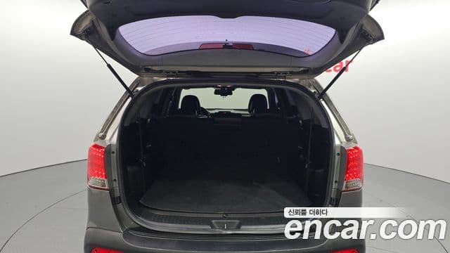 Kia Sorento R топовая версия, 2011 20