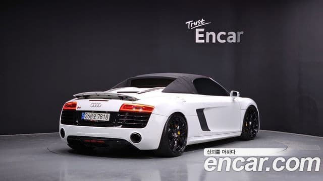 Audi R8 5.2 V10 Spyder, 2013 2