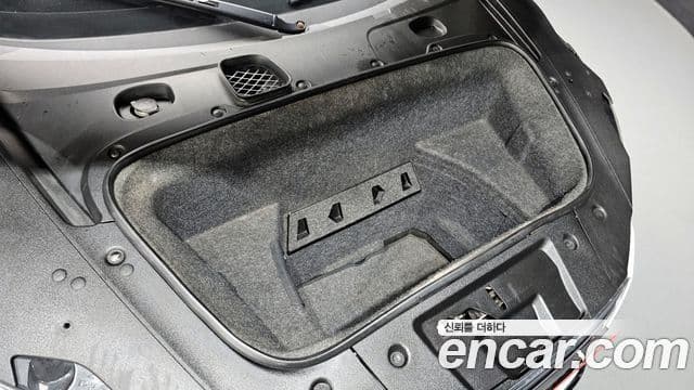 Audi R8 5.2 V10 Spyder, 2013 6