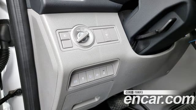 Hyundai 쏠라티 Luxury, 2025 17