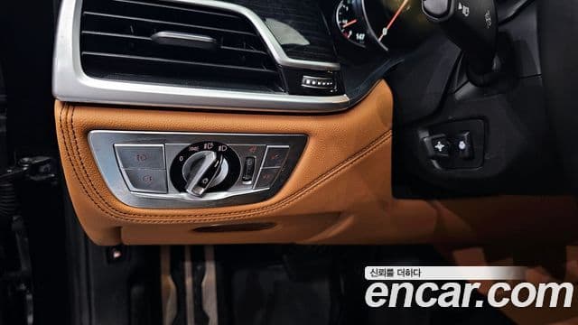 BMW 7시리즈 (G11) 740e iPerformance M Sport, 2017 16