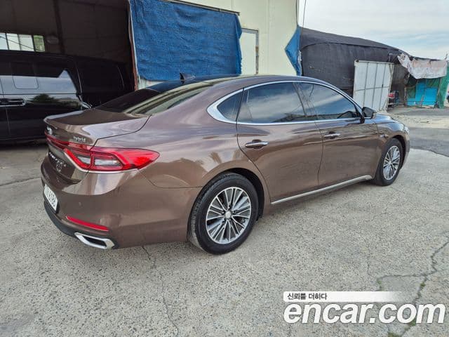 Hyundai Grandeur IG гибрид Exclusive, 2018 2