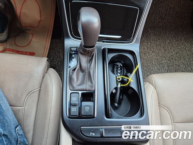 Hyundai Grandeur IG гибрид Exclusive, 2018 9