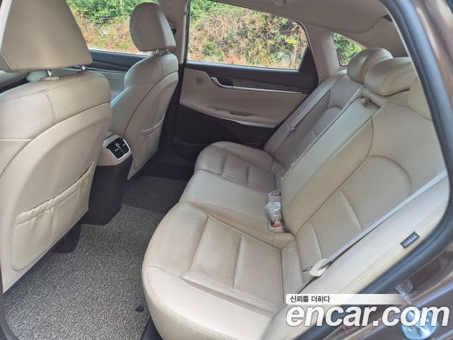 Hyundai Grandeur IG гибрид Exclusive, 2018 10