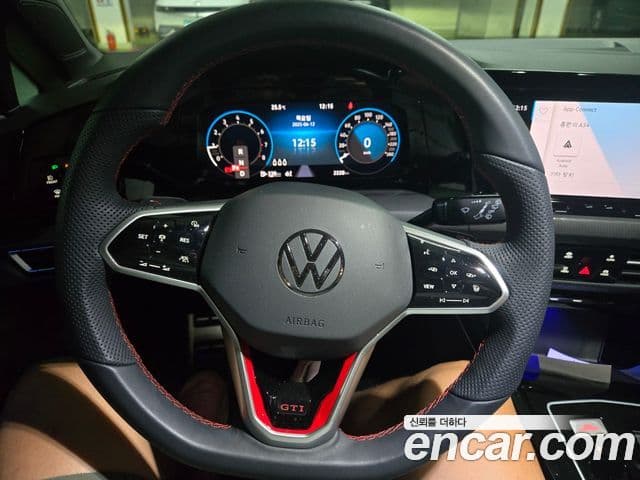Volkswagen Гольф 8세대 2.0 GTI, 2024 11