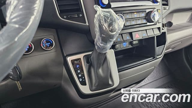 Hyundai 쏠라티 Luxury, 2025 9