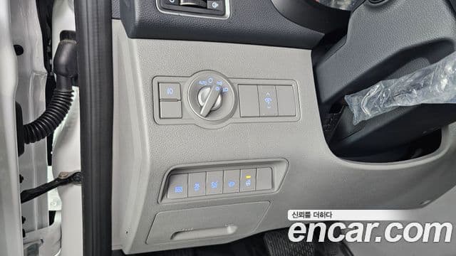 Hyundai 쏠라티 Luxury, 2025 14