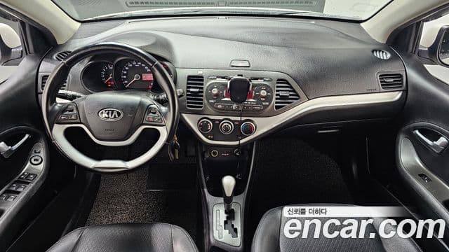 Kia All New Morning Deluxe Trendy, 2015 7