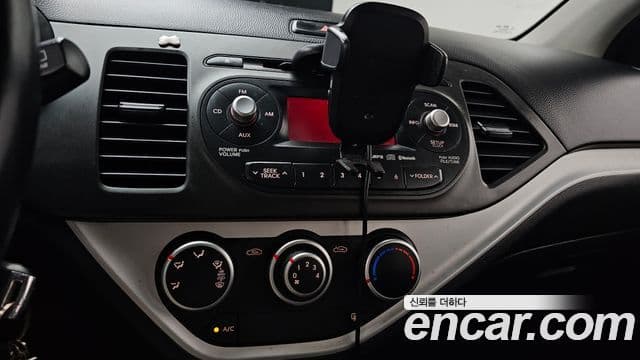 Kia All New Morning Deluxe Trendy, 2015 15