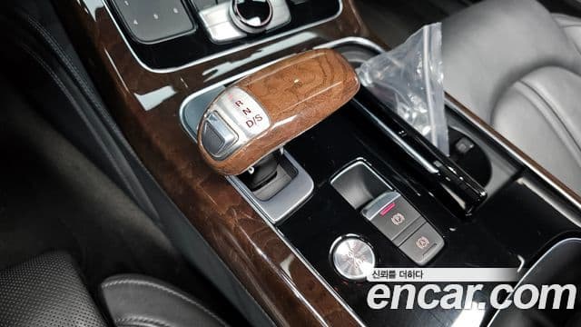 Audi New A8 D4, 2015 9