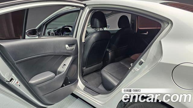 Kia K3 Luxury, 2013 18