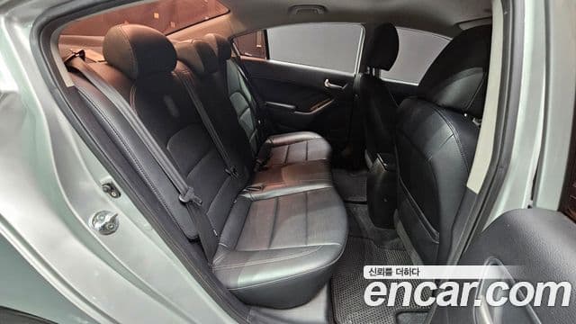 Kia K3 Luxury, 2013 19