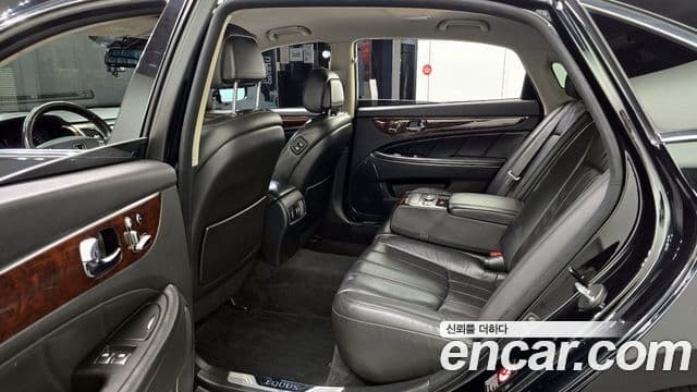 Hyundai Equus(новый кузов / новое поколение) Luxury, 2011 13