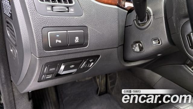 Hyundai Equus(новый кузов / новое поколение) Luxury, 2011 15