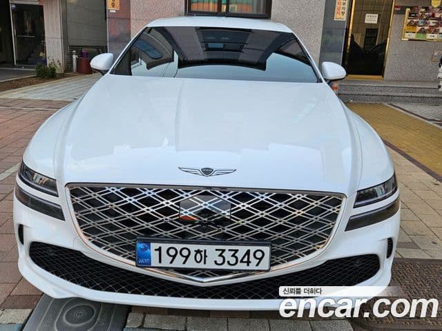 Genesis G80 (RG3) бензин 2.5 турбо 2WD, 2025 1