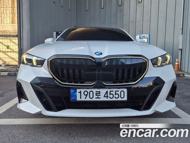 BMW 5시리즈 (G60) 520i M Sport, 2025 1