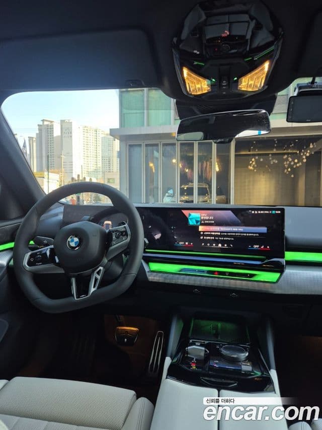 BMW 5시리즈 (G60) 520i M Sport, 2025 7