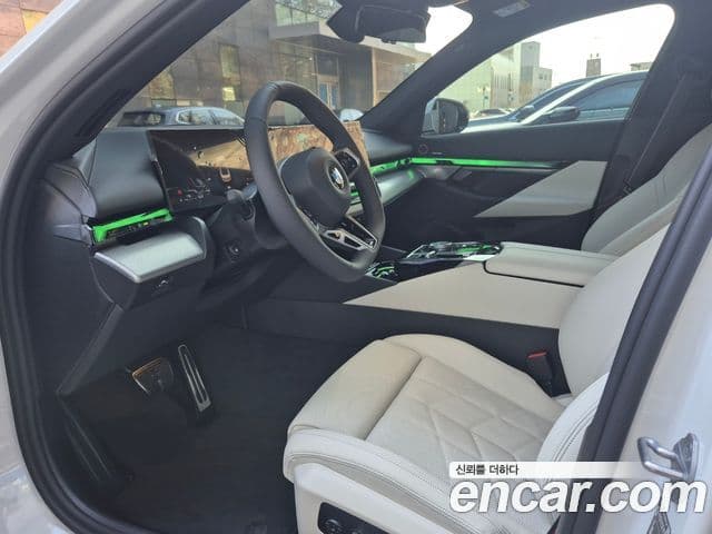 BMW 5시리즈 (G60) 520i M Sport, 2025 14