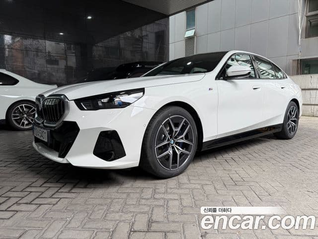 BMW 5시리즈 (G60) 520i M Sport, 2025 1