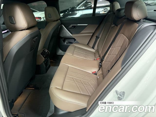 BMW 5시리즈 (G60) 520i M Sport, 2025 11