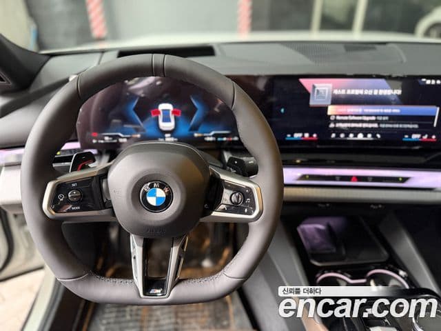 BMW 5시리즈 (G60) 520i M Sport, 2025 12