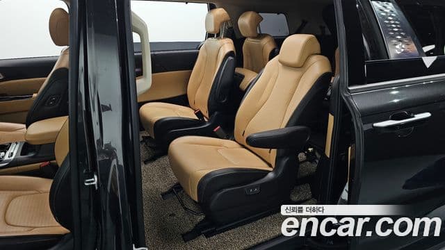 Kia Carnival 4세대 Signature, 2021 12