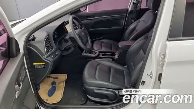 Hyundai Avante AD 1.6 LPI Style(арендный автомобиль), 2018 7