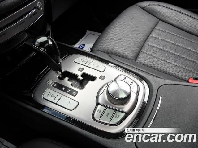 Hyundai Genesis Prada GP500, 2012 16