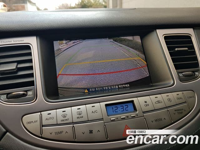 Hyundai Genesis Prada GP500, 2012 19