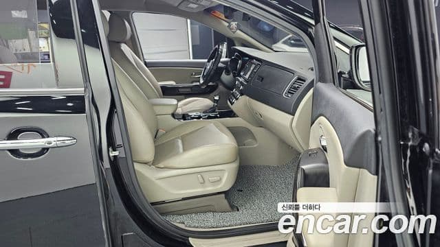 Kia The / новый New Carnival Prestige, 2019 11