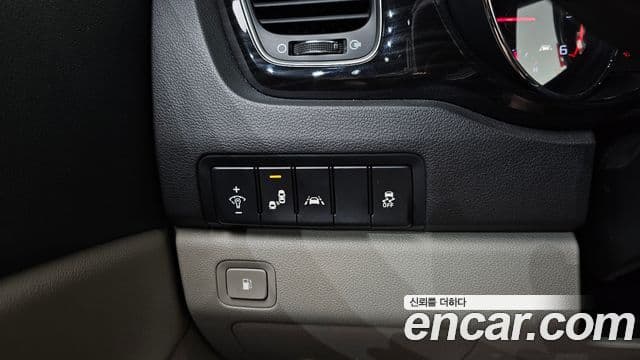 Kia The / новый New Carnival Prestige, 2019 16