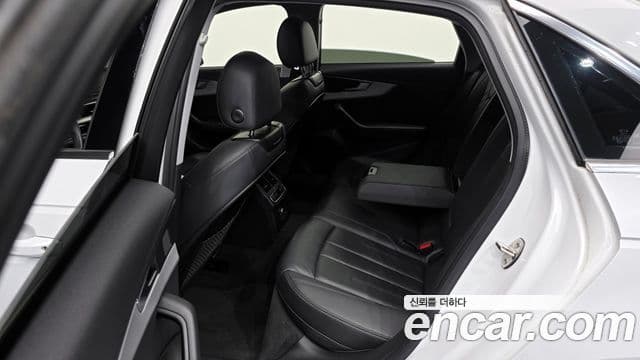 Audi A4 (B9), 2019 19