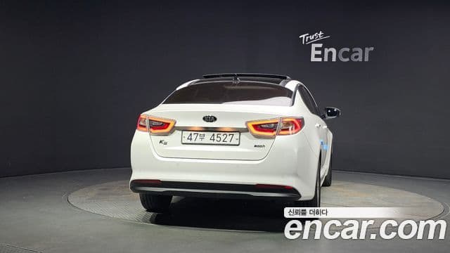 Kia K5 гибрид Noblesse, 2015 4