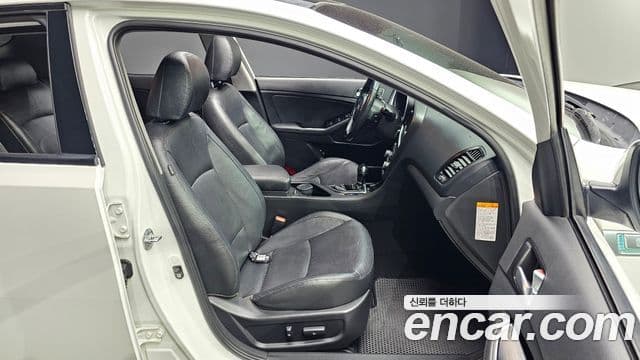 Kia K5 гибрид Noblesse, 2015 12