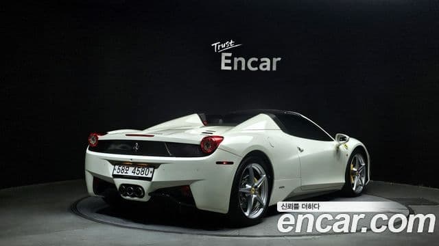 Ferrari 458 Spyder, 2013 2