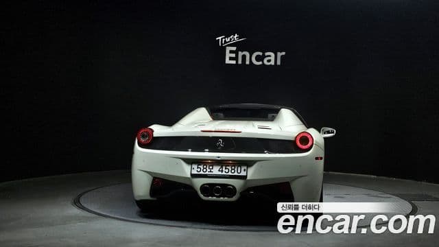 Ferrari 458 Spyder, 2013 4