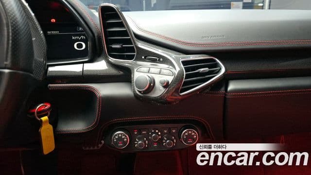 Ferrari 458 Spyder, 2013 13