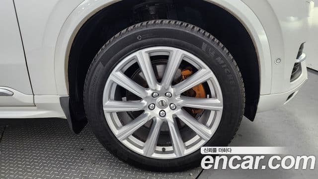 Volvo XC90 2세대 T8 Inscription гибрид, 2019 все фото
