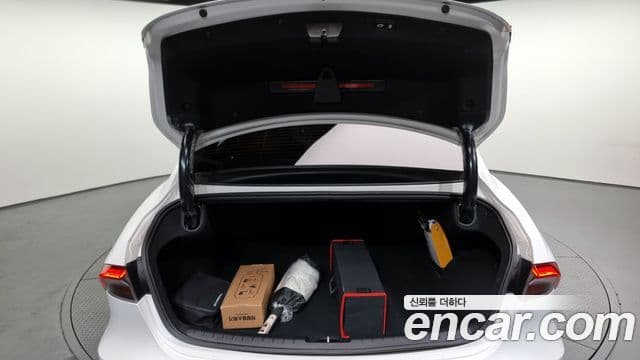 Hyundai The / новый New Grandeur IG гибрид Le Blanc, 2022 20