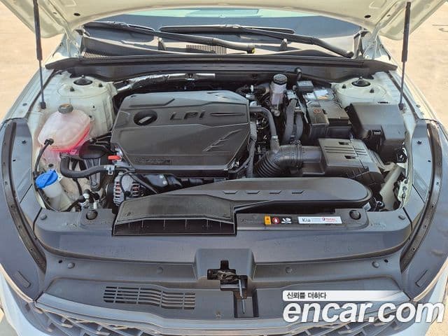 Kia K5 3세대 Trendy, 2023 10