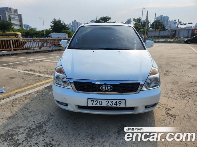 Kia Carnival R топовая версия, 2014 1